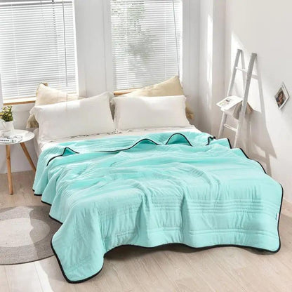 CoolDown™ Cooling Blanket_Cooling Blanket_SolisSleep_