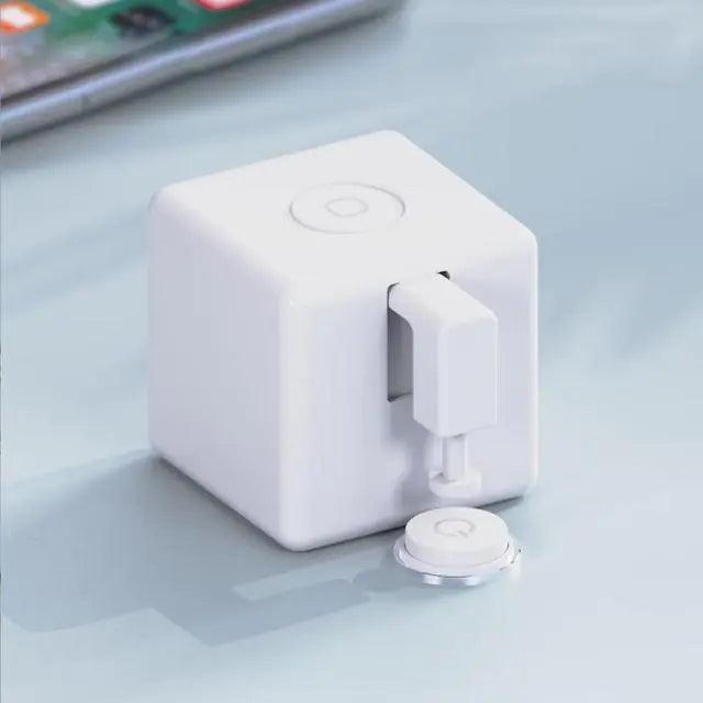 Cubetouch Smart Fingerbot_Smart Gadget_SolisSleep_